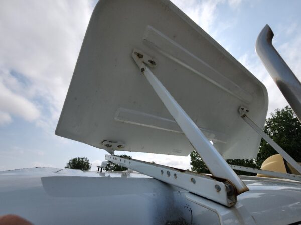 Freightliner CASCADIA Brackets, Misc Set Of 2 Wind Deflector Brackets - Image 4