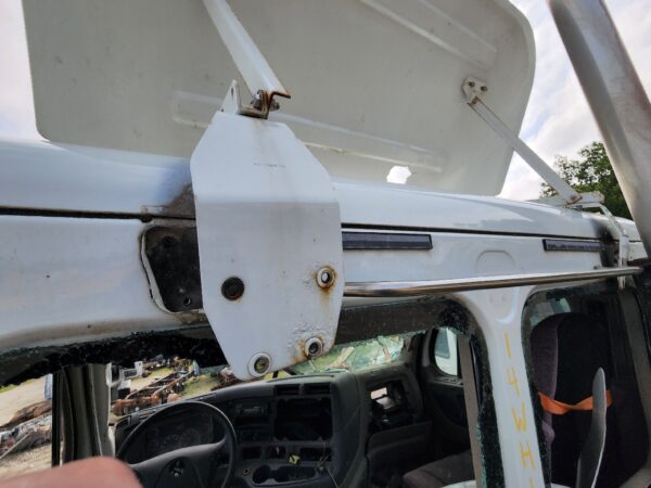 Freightliner CASCADIA Brackets, Misc Set Of 2 Wind Deflector Brackets - Image 3