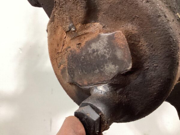Volvo Vnm Steering Gear/Rack, Trw/Ross THP60004 | Used - Image 3