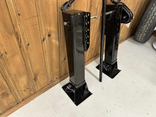 Ss S-37960 Landing Gear - New - Image 3
