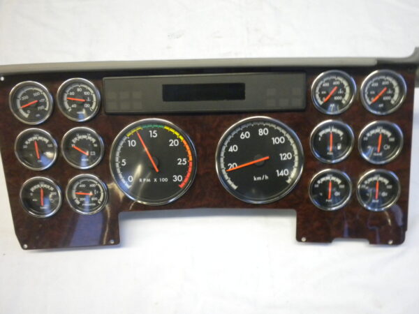 Assorted Gauges & Clusters