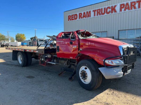 2005 International 4300