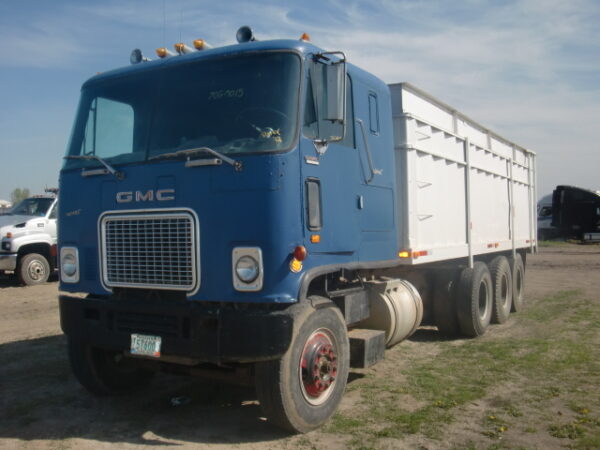 1970 GMC ASTRO Parts Unit: Truck Dsl Ta