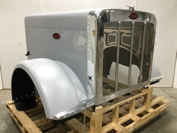 2007-2024 Peterbilt 389 Primer Hood - New | P/N L296098101 - Image 5