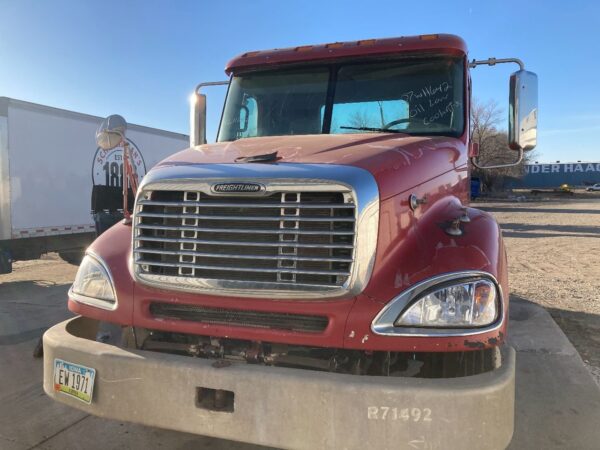 2001-2015 Freightliner COLUMBIA 120 Red Hood - Used - Image 9