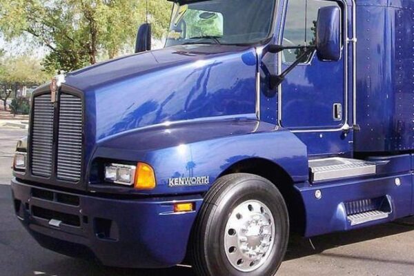 1997-2007 Kenworth T600 Primer Hood - New | P/N K12ID - Image 2