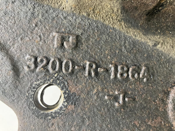 Meritor RR20145 41 Spline 3.73 Ratio Rear Differential | Carrier Assembly - Used - Image 2