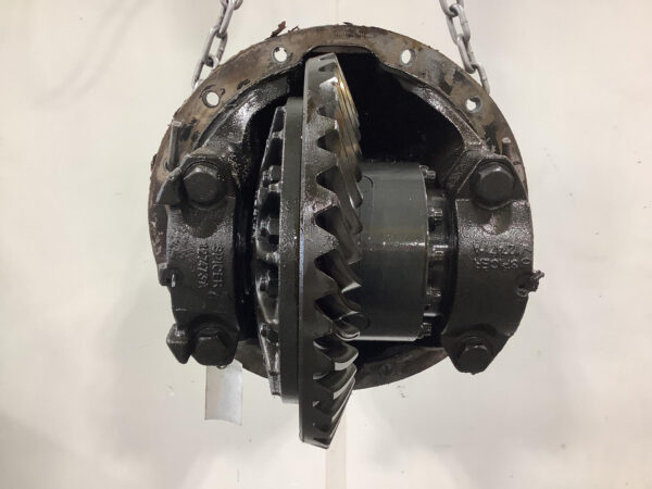 Eaton RSP40 41 Spline 3.55 Ratio Rear Differential | Carrier Assembly - Used - Image 3