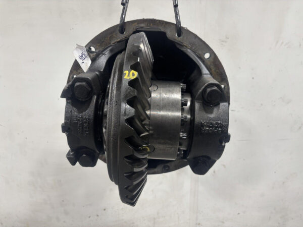 Eaton RSP40 41 Spline 3.55 Ratio Rear Differential | Carrier Assembly - Used - Image 5