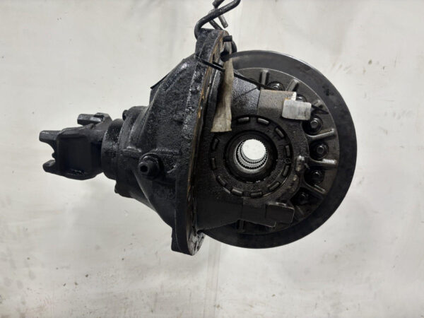 Eaton RSP41 41 Spline 3.55 Ratio Rear Differential | Carrier Assembly - Used - Image 2
