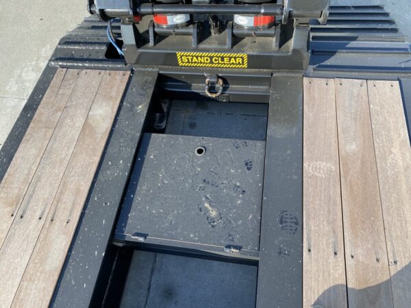 2026 Dorsey Fixed (Tri Axles) Detach/Lowboy Trailer: Length 53' - Image 8