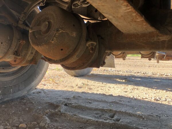 JET 42' Alum Trailer Axle - Used - Image 8