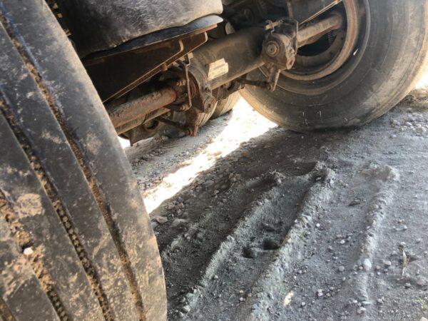 JET 42' Alum Trailer Axle - Used - Image 12