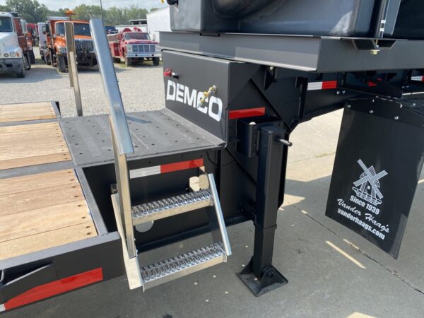 2026 Demco Fixed (Tandem Axles) Sprayer, Drop Deck Trailer: Length 42' - Image 9