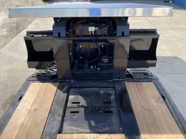 2026 JET Fixed (Tandem Axles) Detach/Lowboy Trailer: Length 53' - Image 7