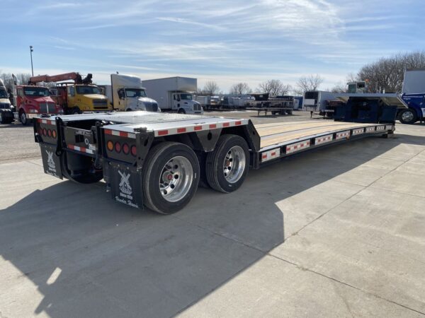 2026 JET Fixed (Tandem Axles) Detach/Lowboy Trailer: Length 53' - Image 9