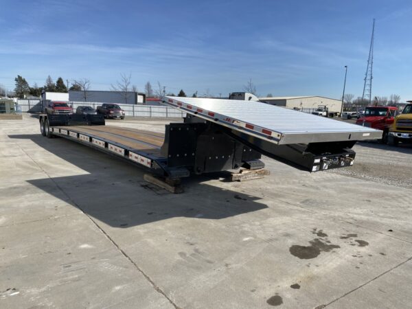 2026 JET Fixed (Tandem Axles) Detach/Lowboy Trailer: Length 53'