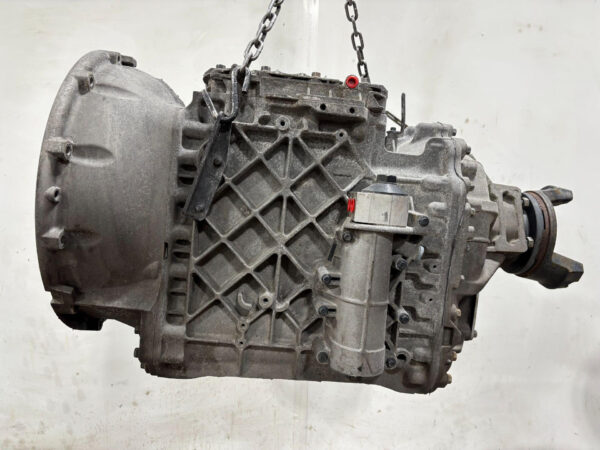 Volvo ATO2612D Transmission - Used - Image 5
