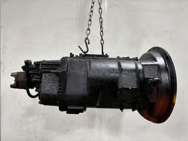 Fuller RTLO16913A Transmission - Used - Image 5