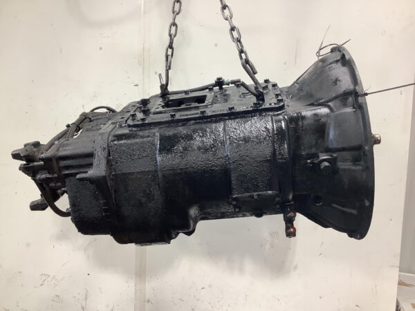 Fuller RTLO18913A Transmission - Used - Image 9