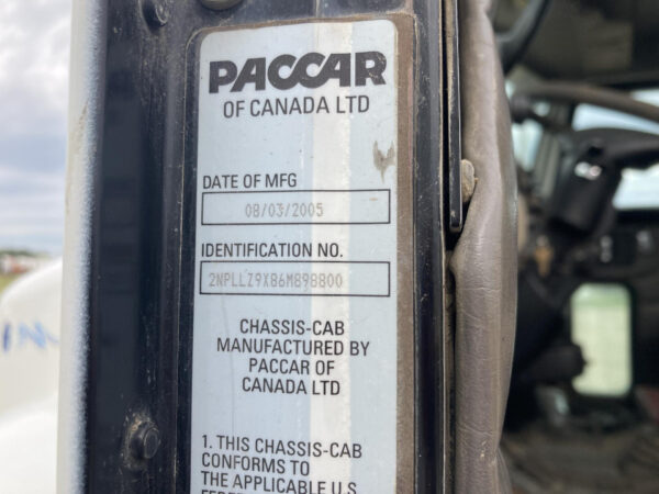 2006 Peterbilt 335 Parts Unit: Truck Dsl Ta - Image 5