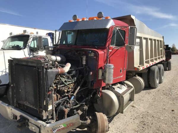 1996 Peterbilt 357 Parts Unit: Truck Dsl Ta - Image 2