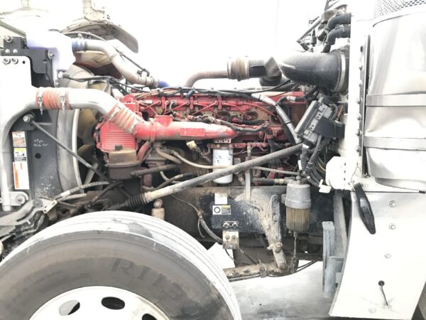 2011 Peterbilt 389 Parts Unit: Truck Dsl Ta - Image 8