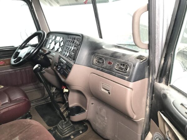 2011 Peterbilt 389 Parts Unit: Truck Dsl Ta - Image 21