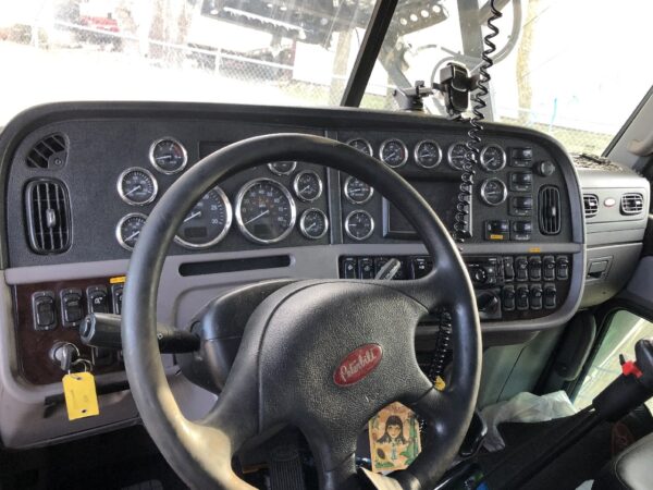 2018 Peterbilt 389 Parts Unit: Truck Dsl Ta - Image 18