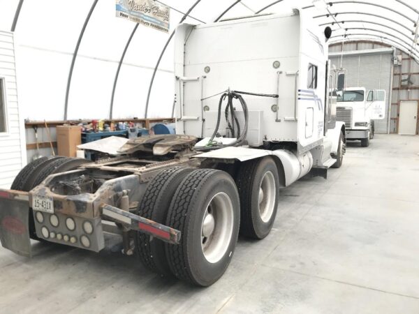 2011 Peterbilt 389 Parts Unit: Truck Dsl Ta - Image 27