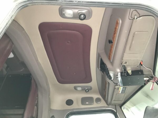 2011 Peterbilt 389 Parts Unit: Truck Dsl Ta - Image 20