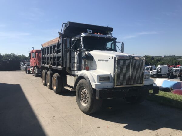 1998 Western Star Trucks 4800 Parts Unit: Truck Dsl Ta - Image 2