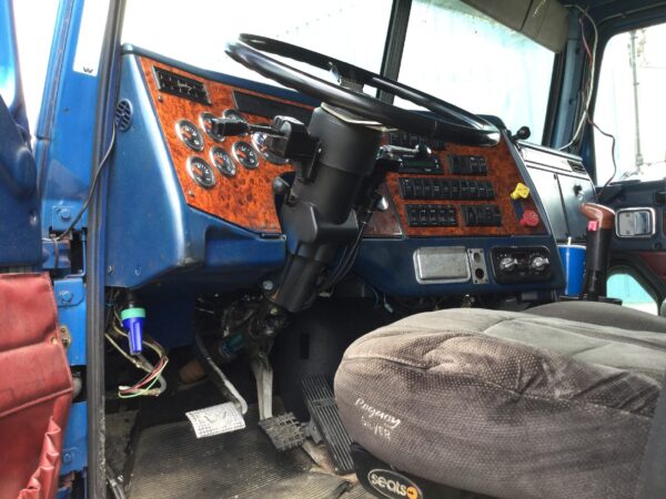 2007 Western Star Trucks 4900FA Parts Unit: Truck Dsl Ta - Image 6