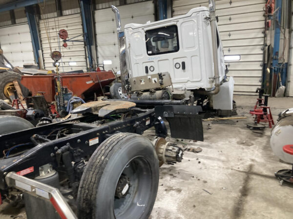 2023 Western Star Trucks 49X Parts Unit: Truck Dsl Ta - Image 13