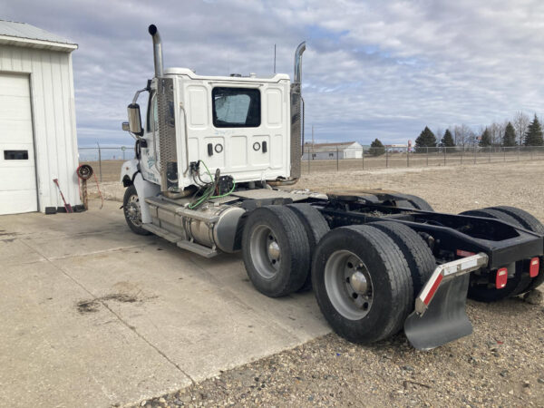 2023 Western Star Trucks 49X Parts Unit: Truck Dsl Ta - Image 4