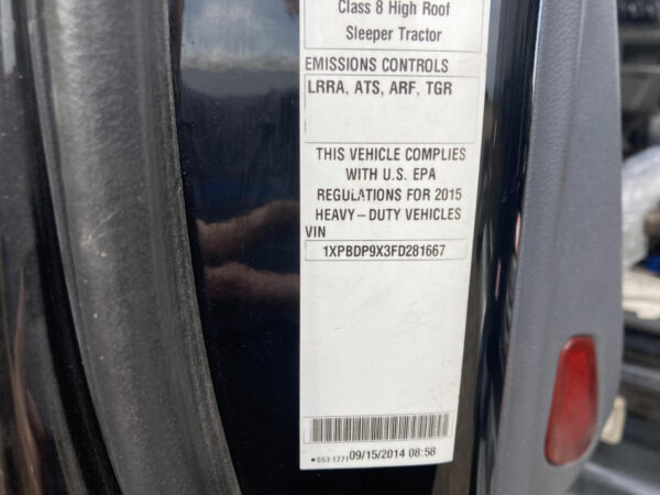 2015 Peterbilt 579 Parts Unit: Truck Dsl Ta - Image 8