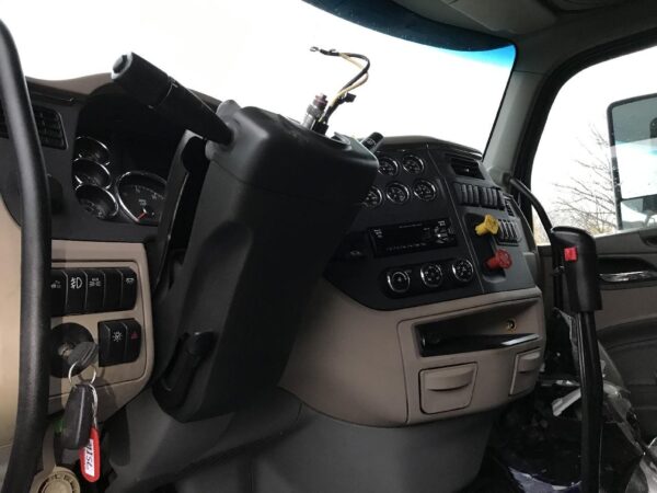 2020 Peterbilt 579 Parts Unit: Truck Dsl Ta - Image 18