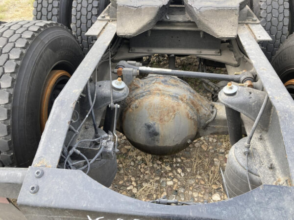2015 Peterbilt 579 Parts Unit: Truck Dsl Ta - Image 9