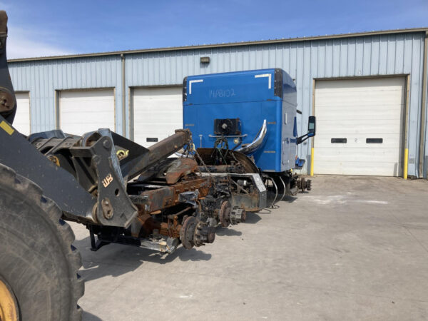 2014 Peterbilt 579 Parts Unit: Truck Dsl Ta - Image 3