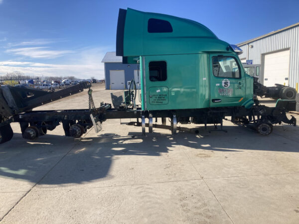 2019 Peterbilt 579 Parts Unit: Truck Dsl Ta - Image 4