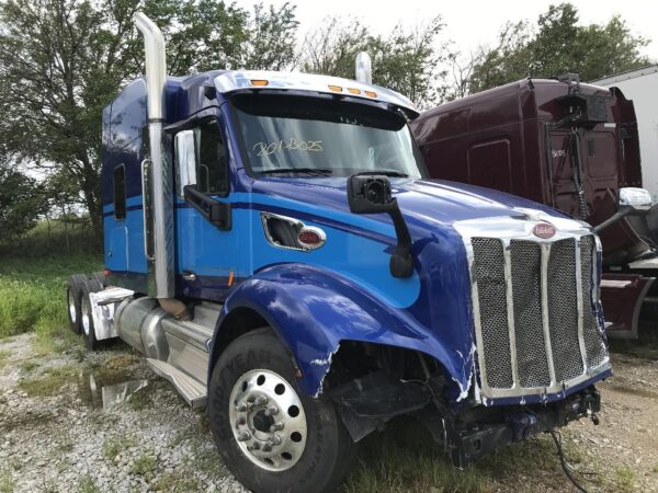 2020 Peterbilt 579 Parts Unit: Truck Dsl Ta - Image 22