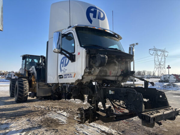 2018 Peterbilt 579 Parts Unit: Truck Dsl Ta - Image 6