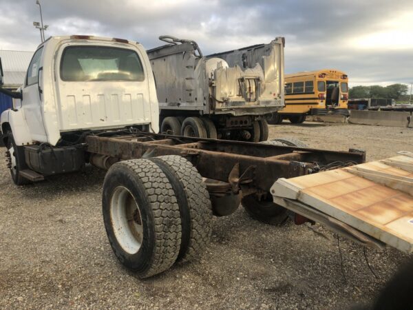 2006 GMC C6500 Parts Unit: Truck Dsl Sa - Image 23