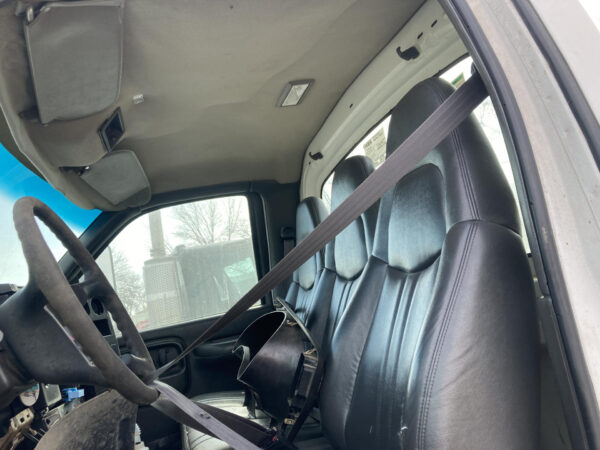 2005 GMC C7500 Parts Unit: Truck Dsl Sa - Image 11