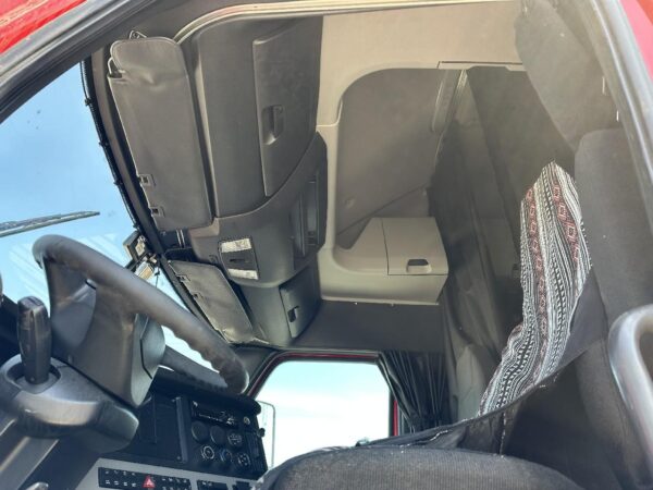 2019 Freightliner CASCADIA Parts Unit: Truck Dsl Ta - Image 7