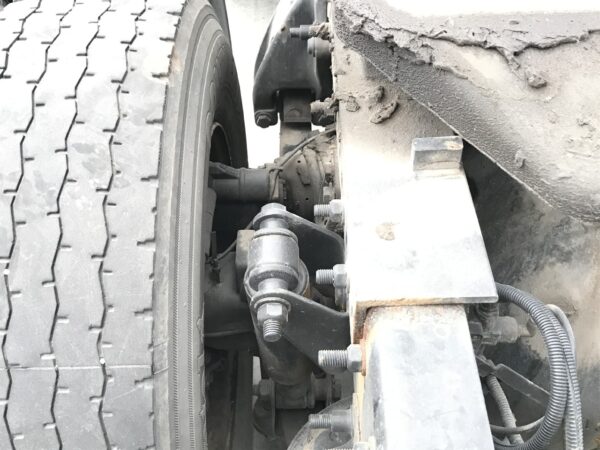 2013 Freightliner CASCADIA Parts Unit: Truck Dsl Sa - Image 2