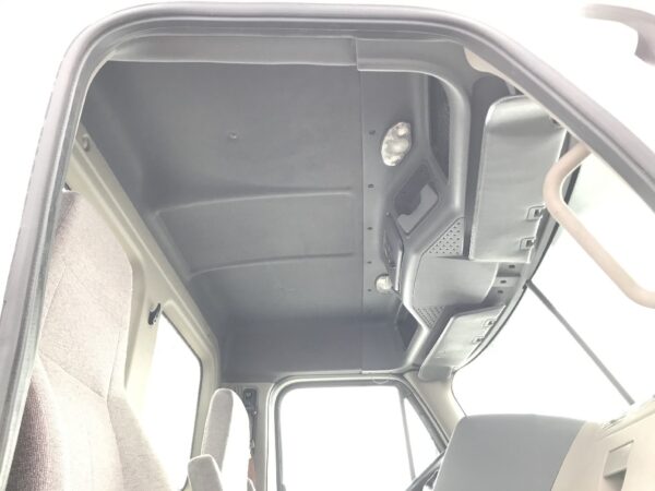 2013 Freightliner CASCADIA Parts Unit: Truck Dsl Sa - Image 9