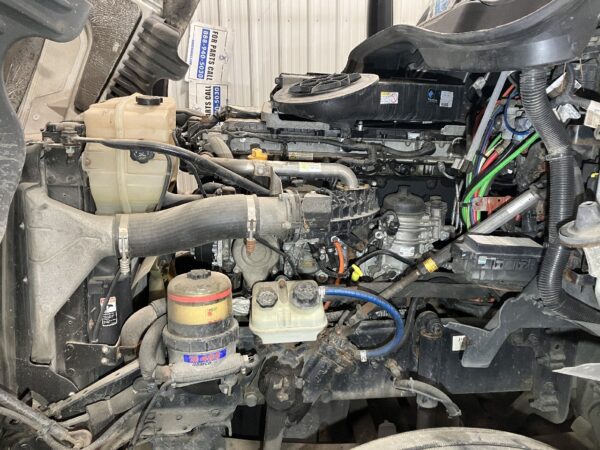 2017 Freightliner CASCADIA Parts Unit: Truck Dsl Ta - Image 8