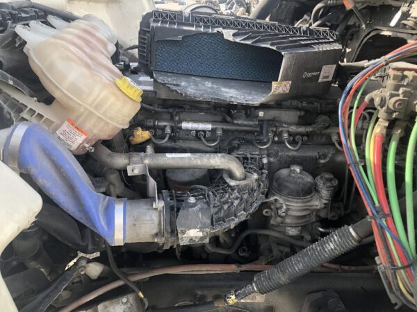2021 Freightliner CASCADIA Parts Unit: Truck Dsl Ta - Image 6