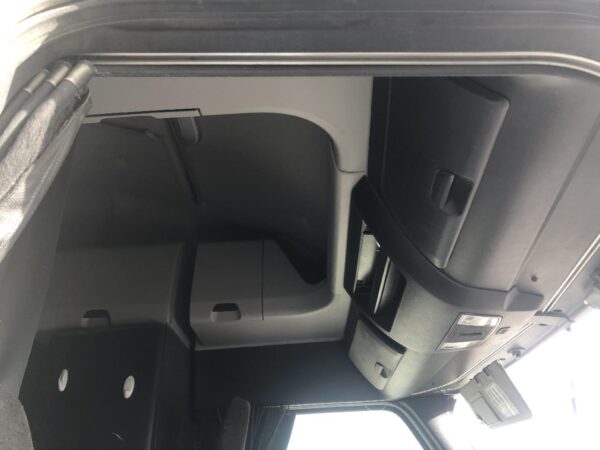 2021 Freightliner CASCADIA Parts Unit: Truck Dsl Ta - Image 14